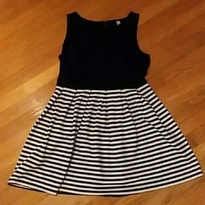 Black and white dress